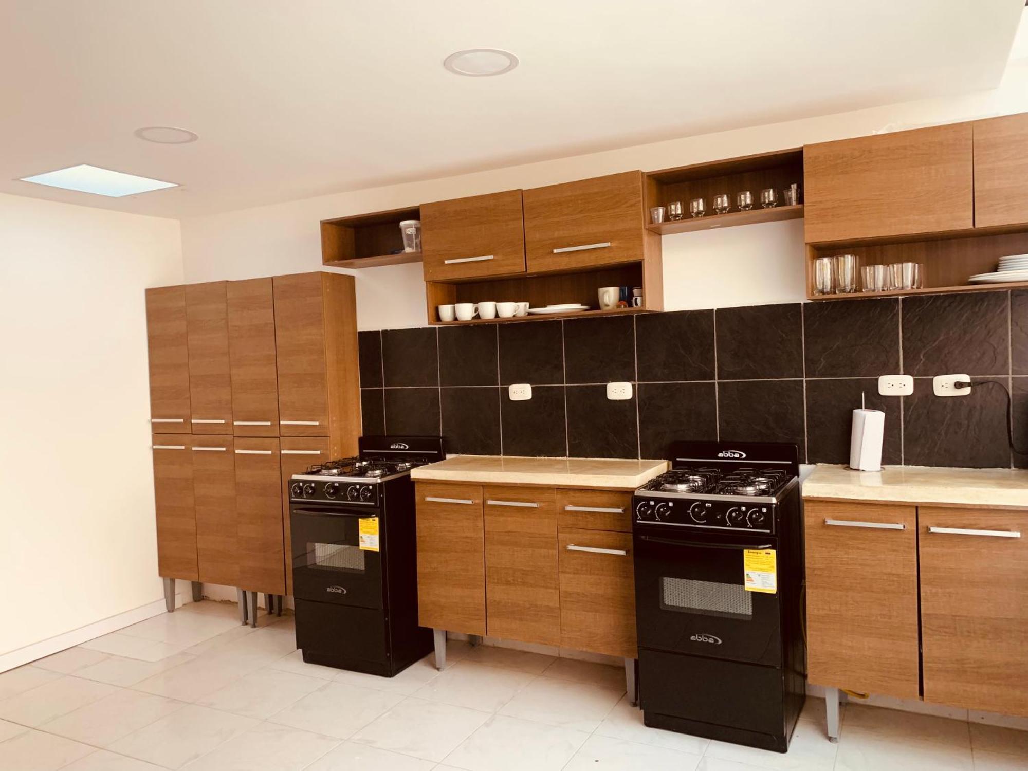 Casa Creazzo 62 - Movistar Arena, Vive Claro Hostel - Bogota — Photos 2
